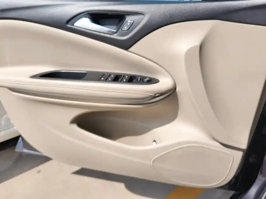 Buick Verano 2018 15S AT Lead