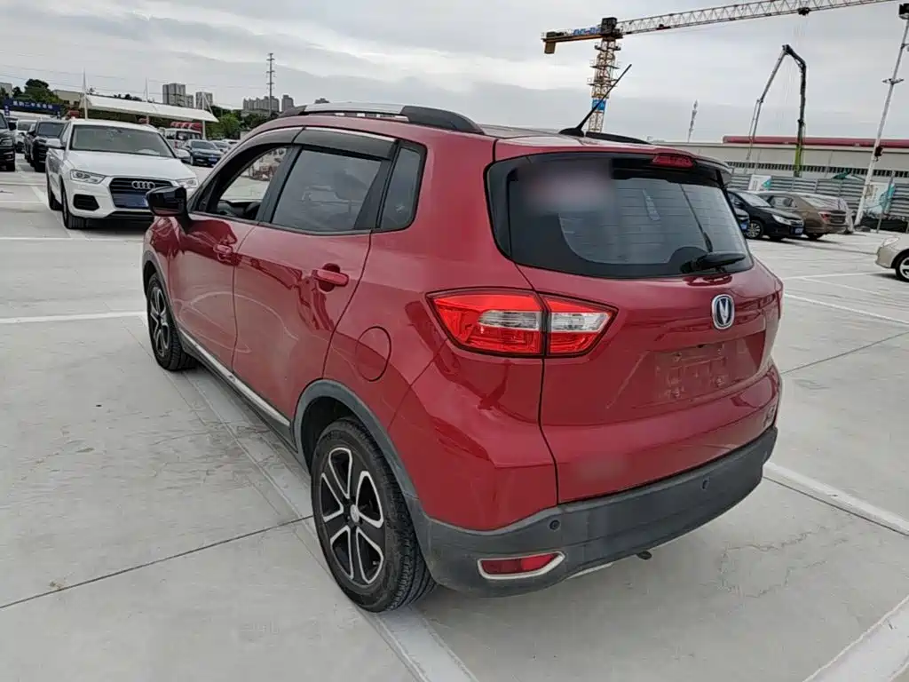 Changan CS15 — миниатюра 5
