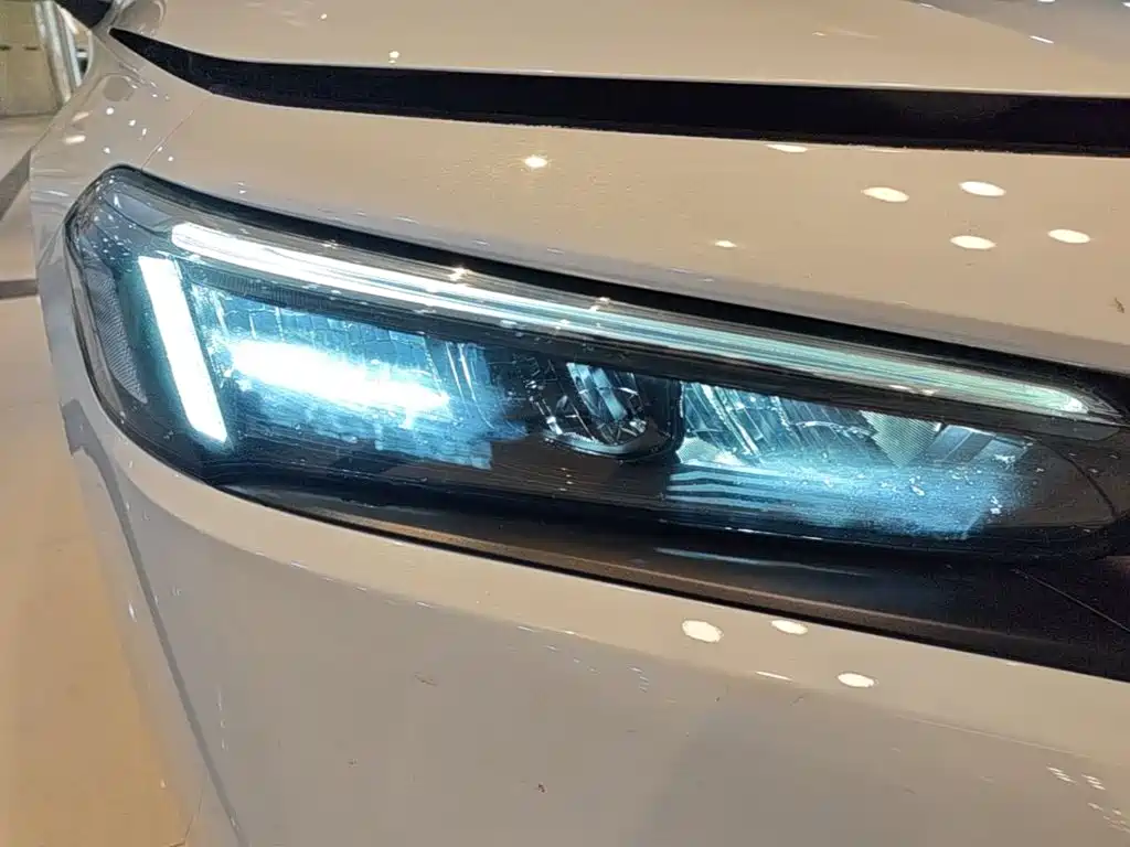 Honda Civic — миниатюра 8