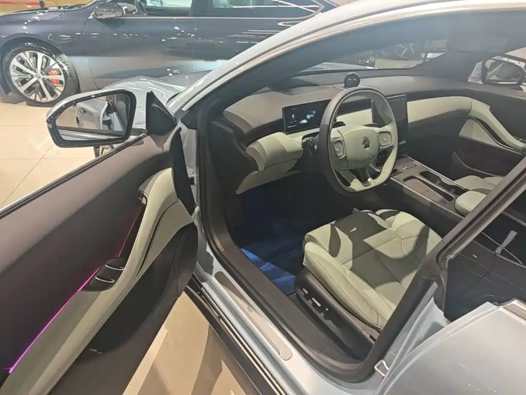 NIO ET5 — миниатюра 16