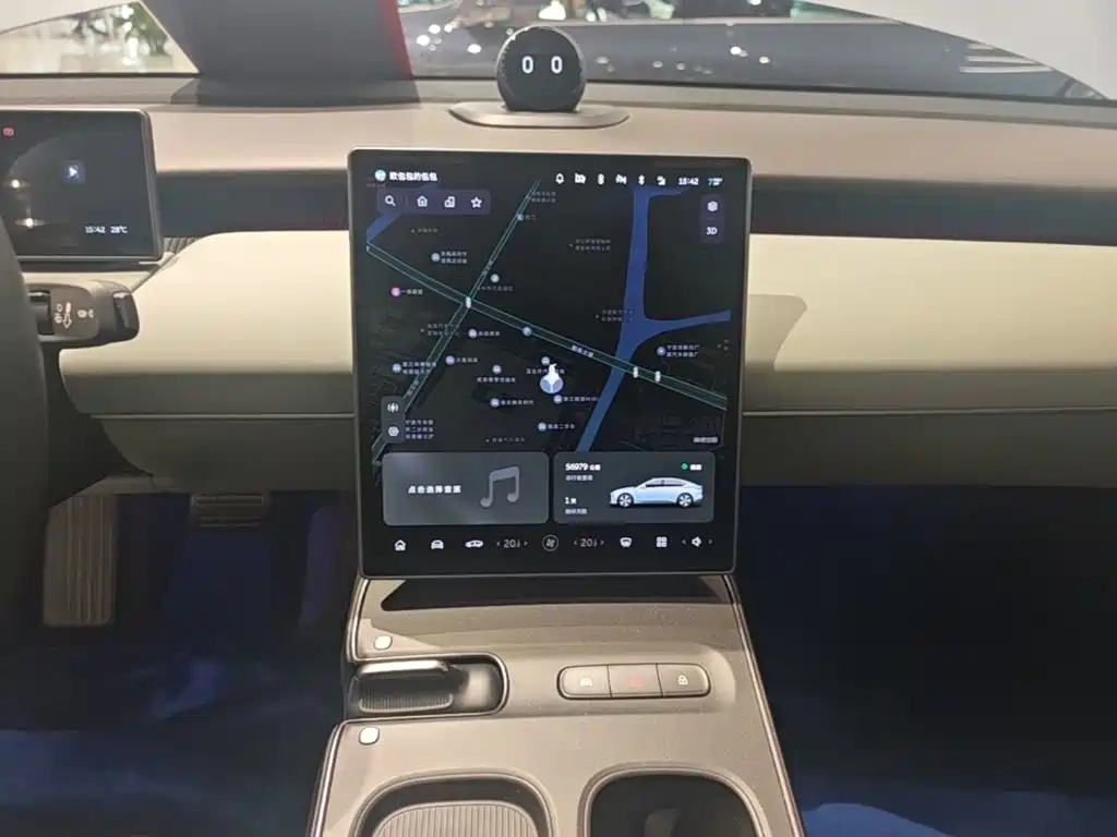 NIO ET5 — миниатюра 13