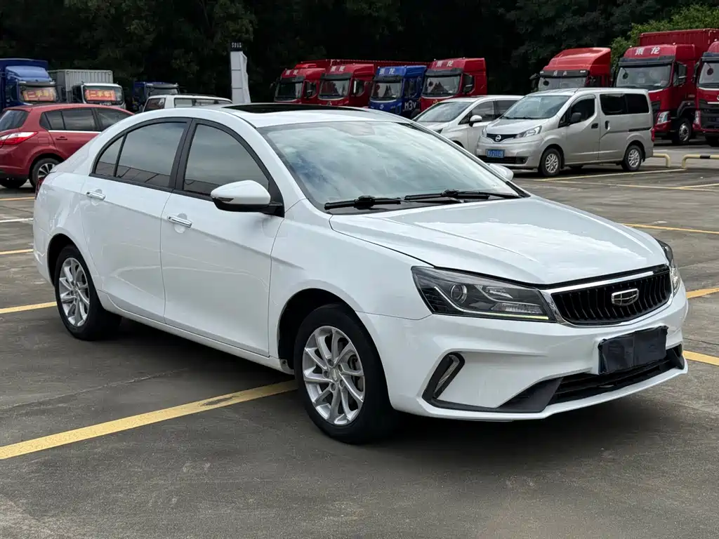 Geely Emgrand — миниатюра 2