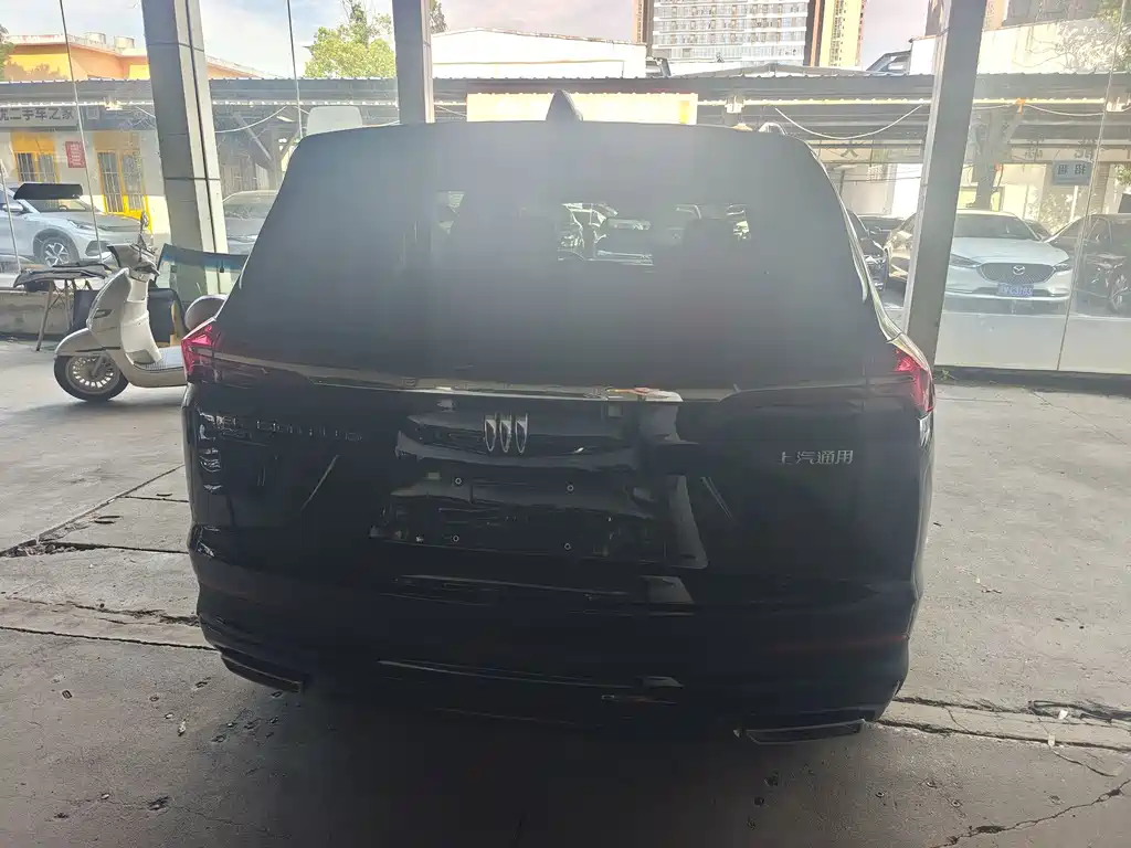 Buick Envision Plus — миниатюра 5