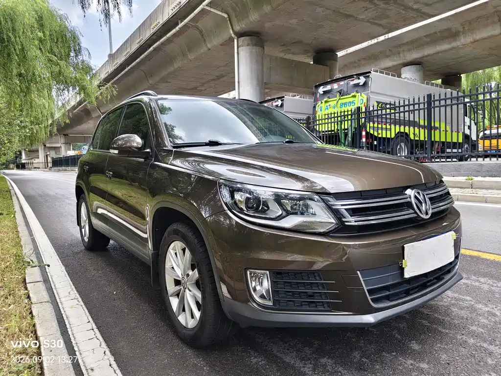 Volkswagen Tiguan — миниатюра 3