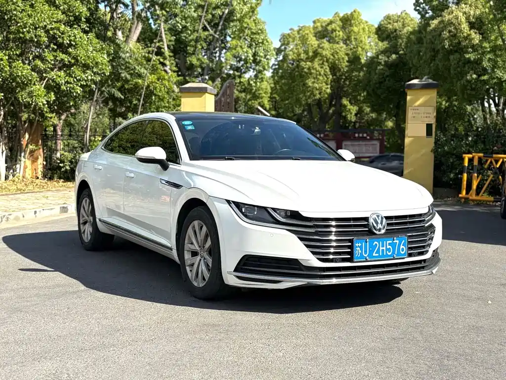Volkswagen CC - фото 3