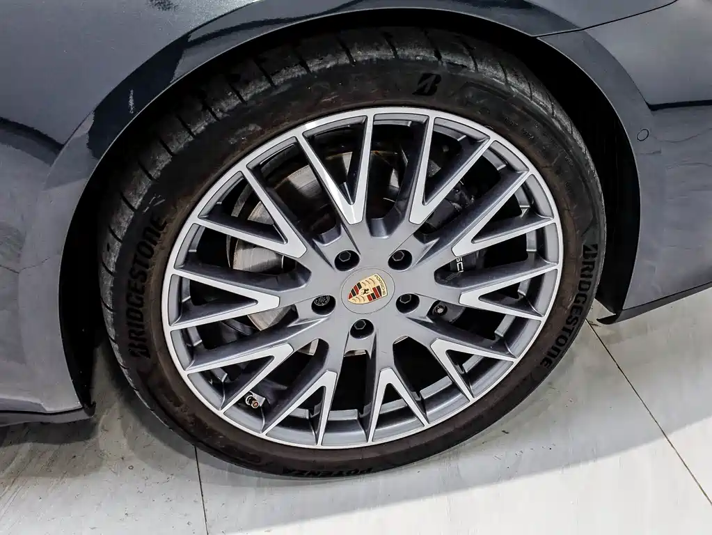 Porsche Panamera — миниатюра 6