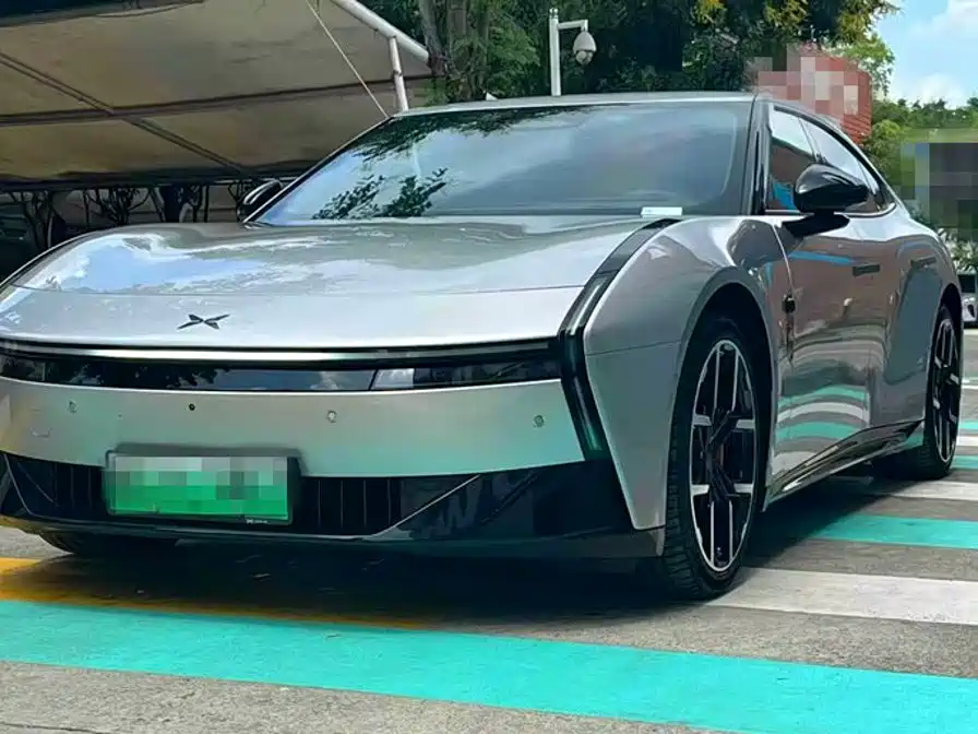 Xpeng P7