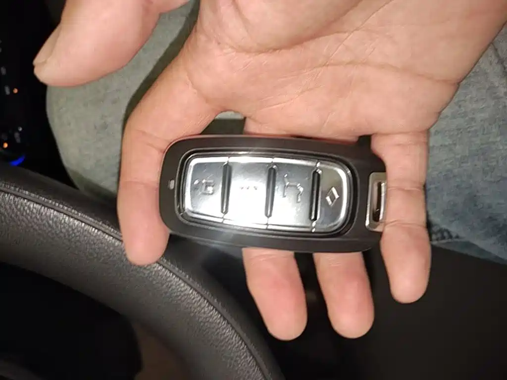 Chevrolet Menlo — миниатюра 9
