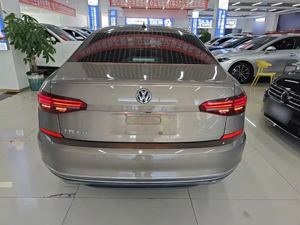 Volkswagen Passat — миниатюра 6