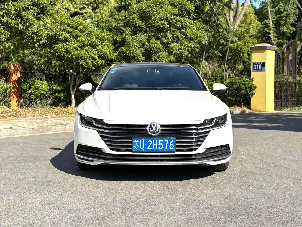 Volkswagen CC - фото 2