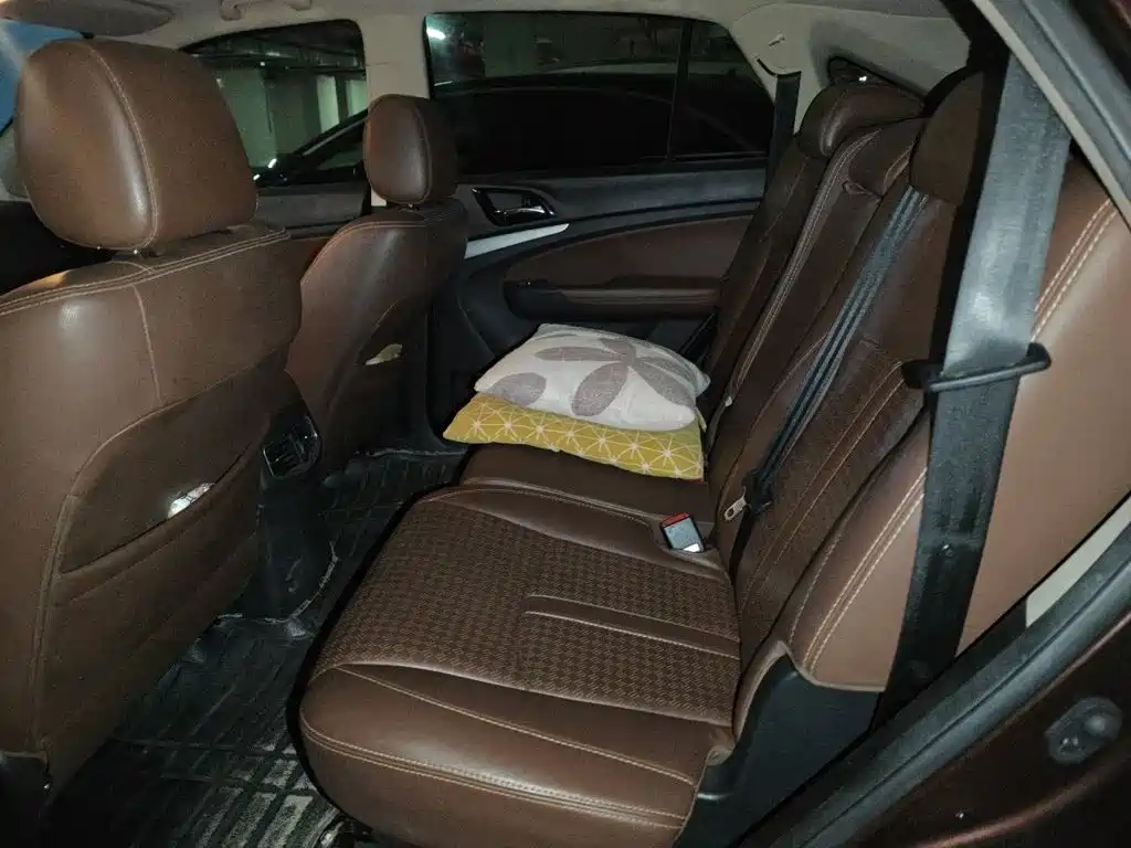 BYD S7 — миниатюра 18