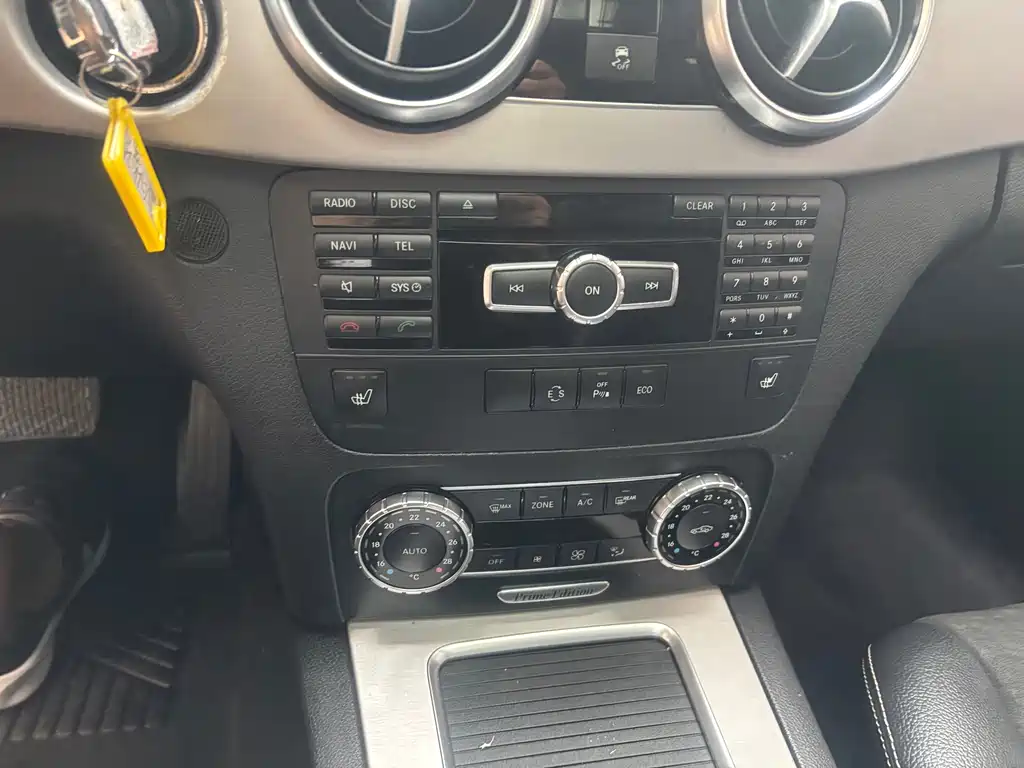 Mercedes-Benz GLK-Class — миниатюра 7