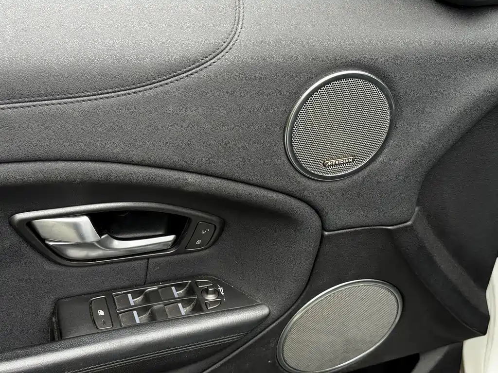 Land Rover Evoque — миниатюра 19