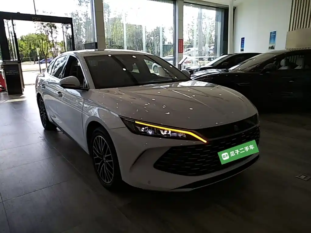 BYD Qin L — миниатюра 4