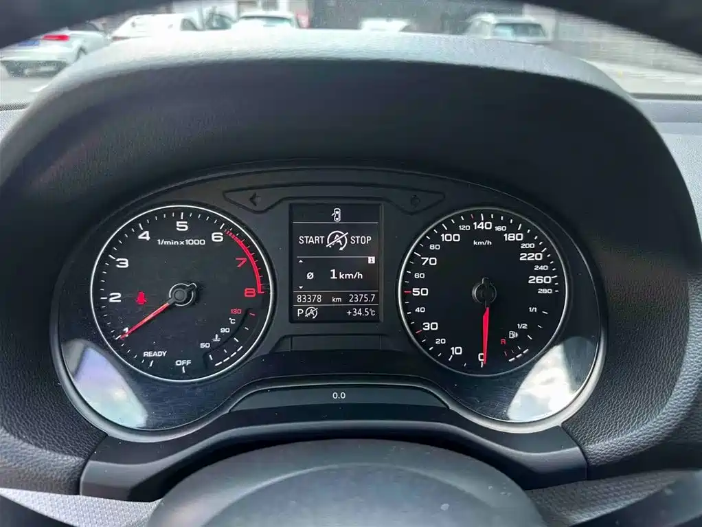 Audi Q2L — миниатюра 10