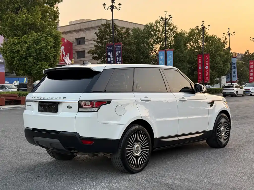 Land Rover Sport — миниатюра 8