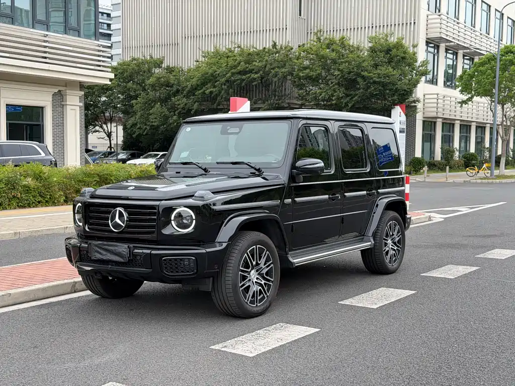 Mercedes-Benz G-Class 2025