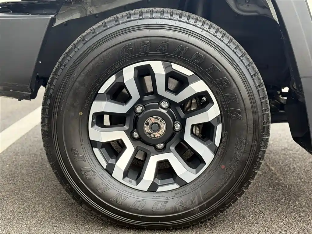 Toyota Land Cruiser LC71 2024 2.8T