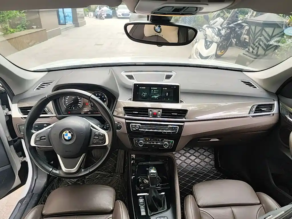 BMW X1 New Energy — миниатюра 10