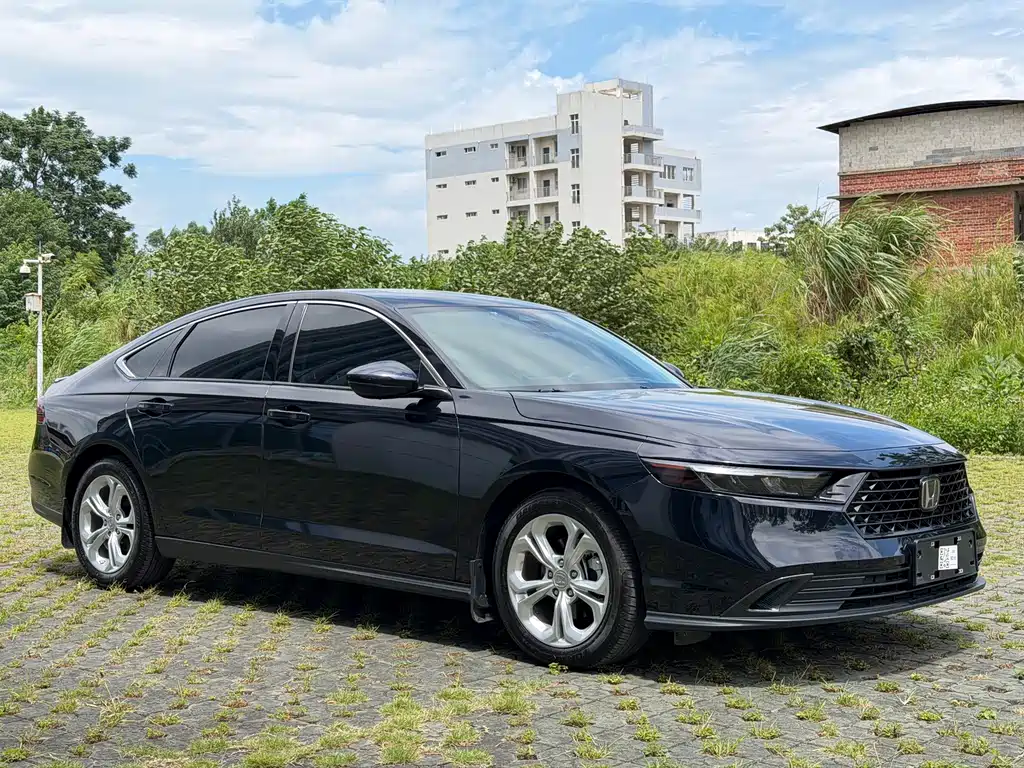 Honda Accord — миниатюра 3