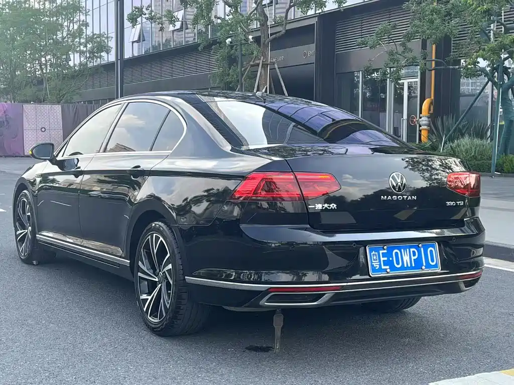 Volkswagen Magotan 2021 330TSI DSG 30
