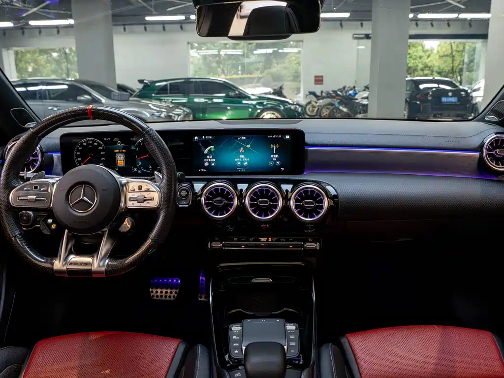 Mercedes-Benz A-Class AMG (Import) — миниатюра 8
