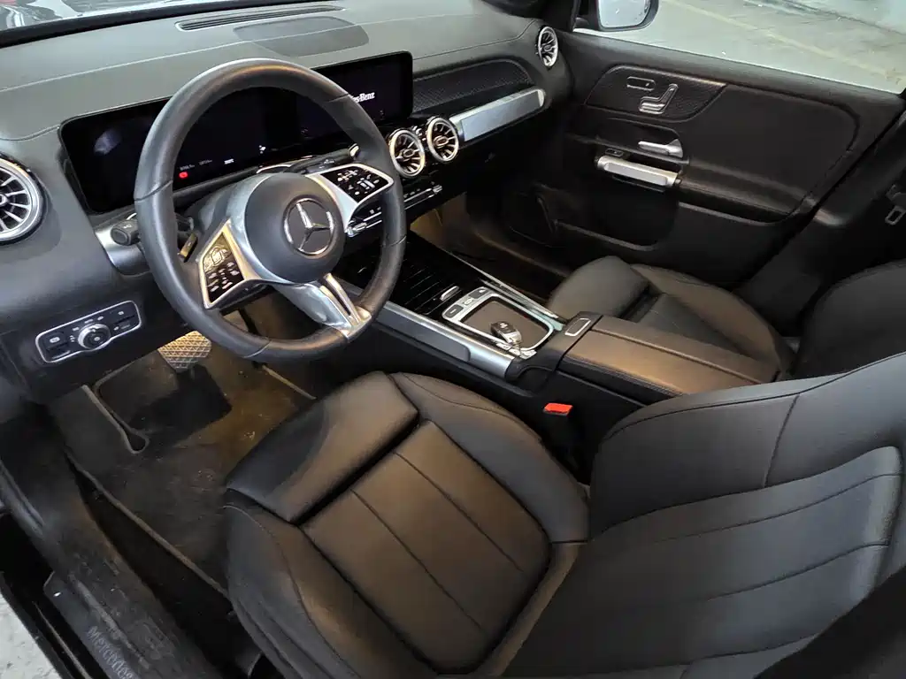 Mercedes-Benz GLB 2025 GLB 220 Fashion