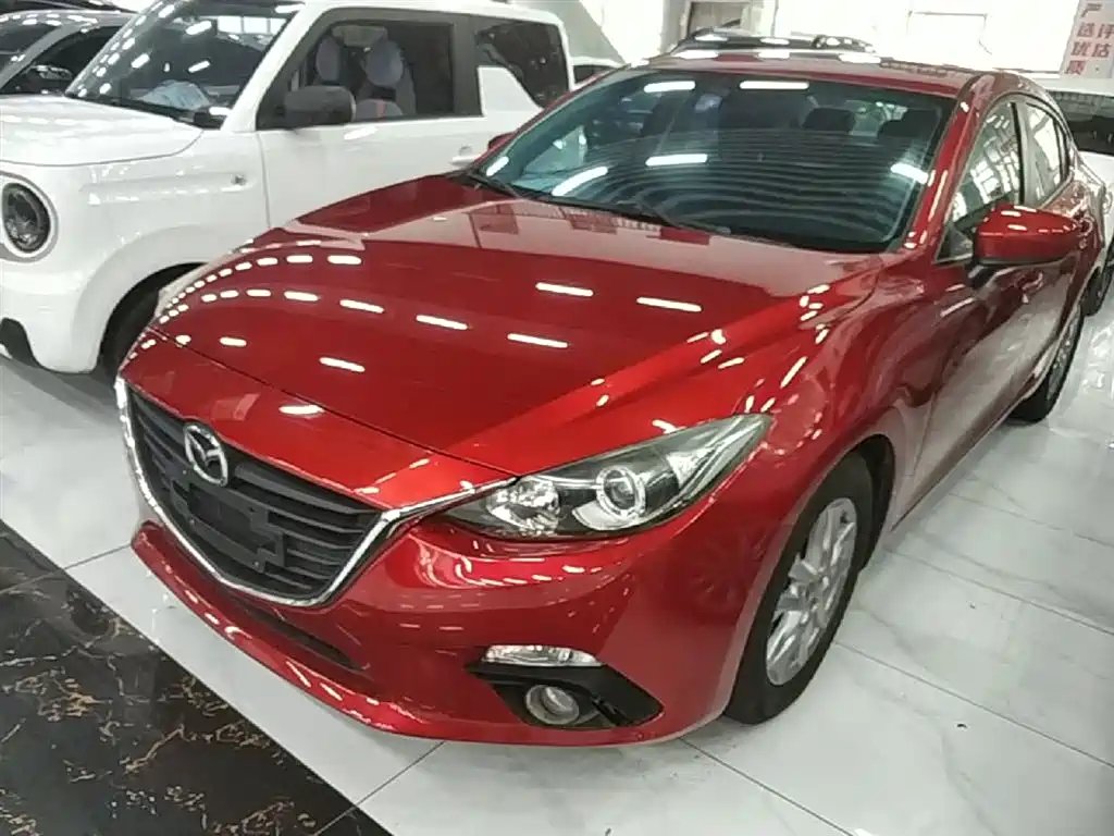 Mazda 3 Axela 2015