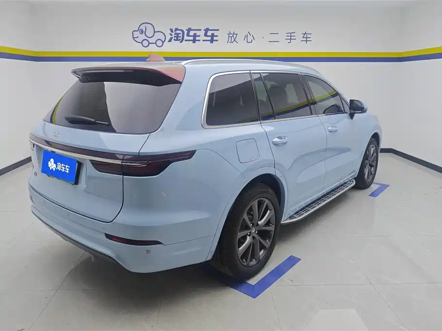 Li Auto ONE 2020 6 мест