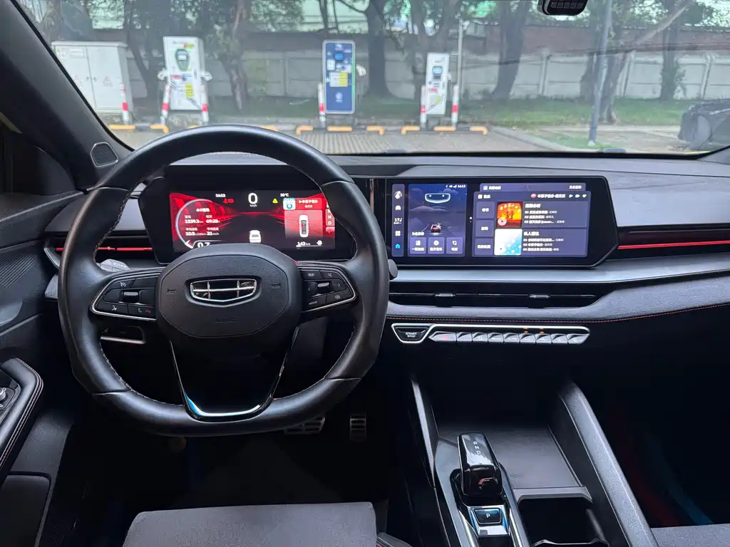 Geely Binrui — миниатюра 9