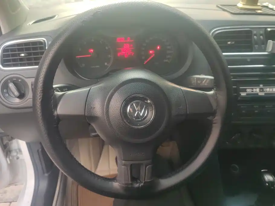 Volkswagen Polo — миниатюра 15
