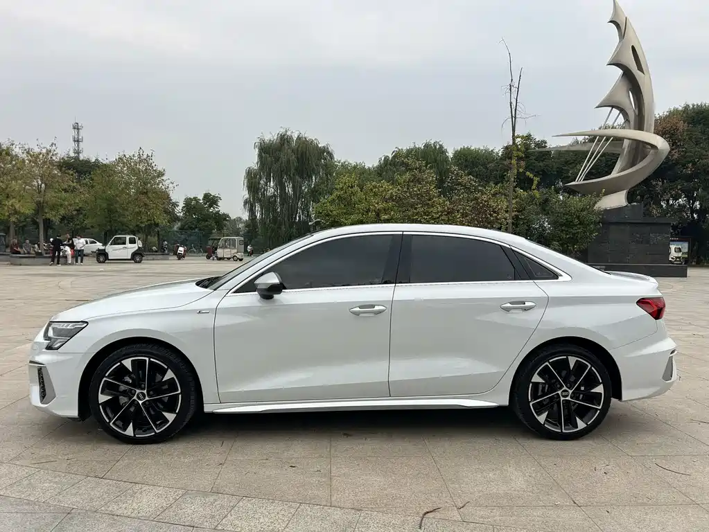 Audi A3 — миниатюра 8