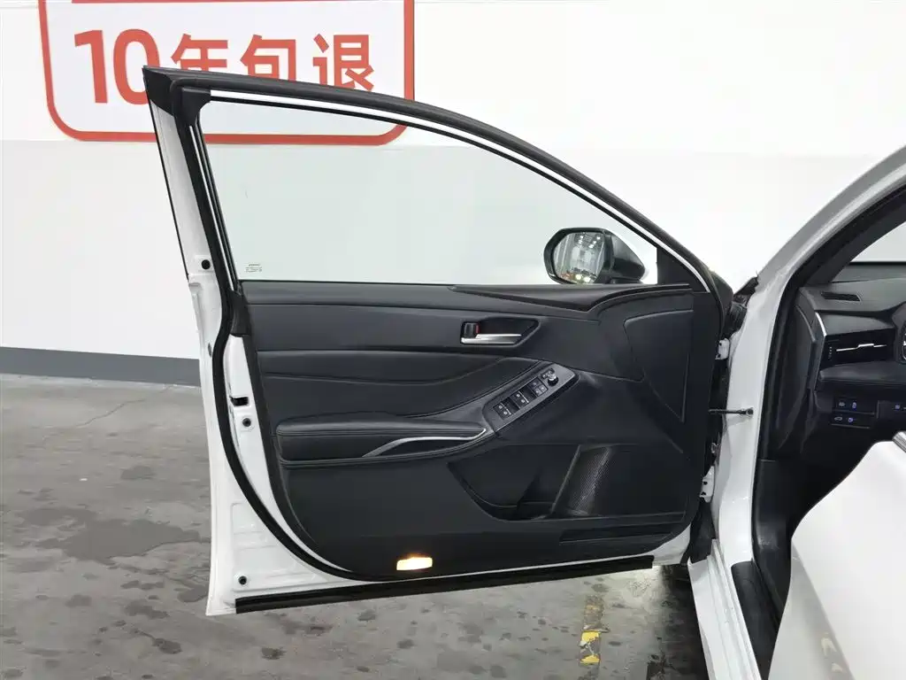Toyota Avalon 2019 2.0L Luxury VI