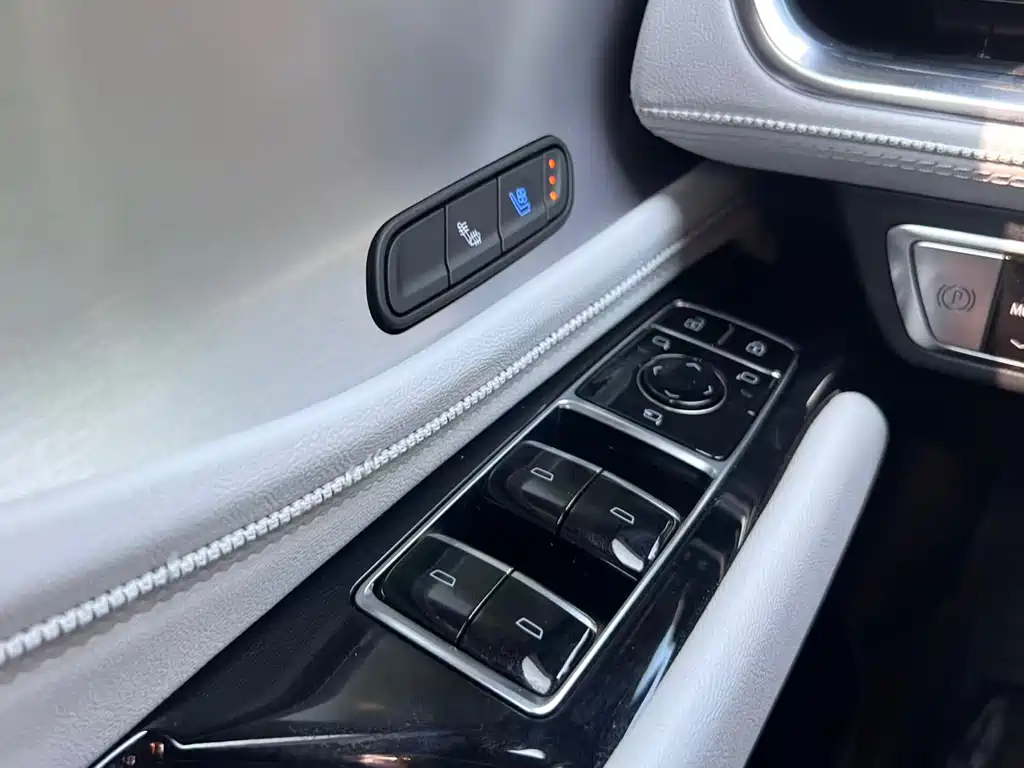 Cadillac GT4 — миниатюра 11