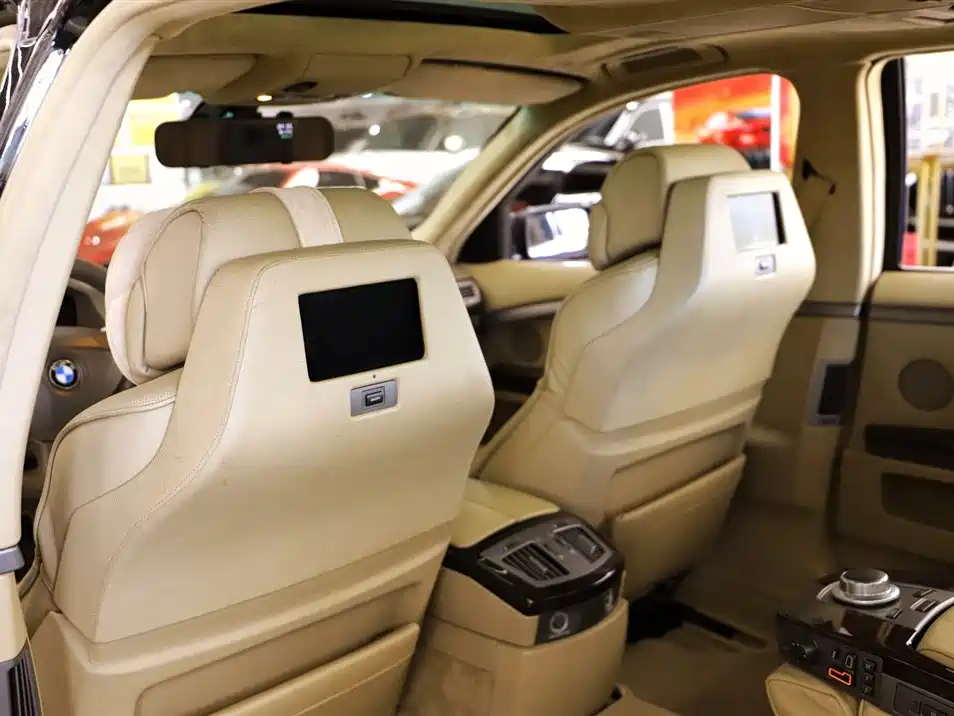 BMW 7 Series 7 2005 760Li