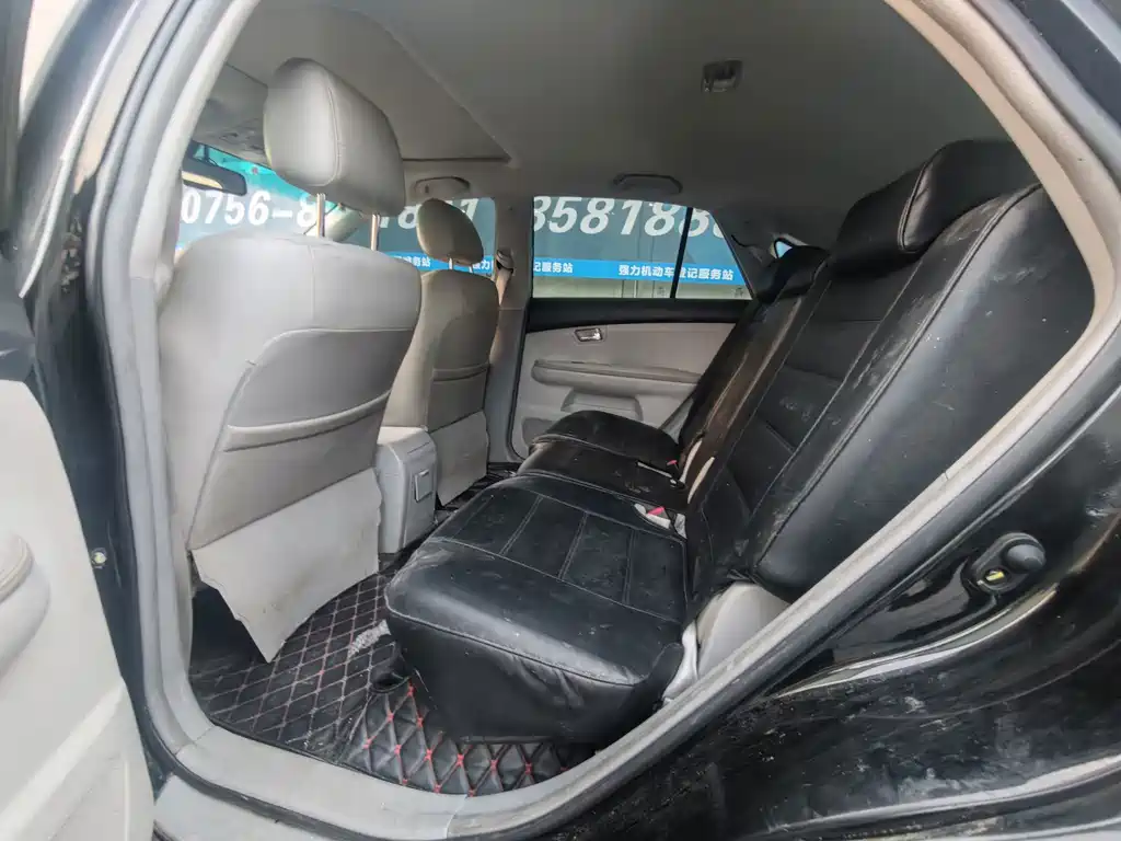 BYD S6 — миниатюра 5