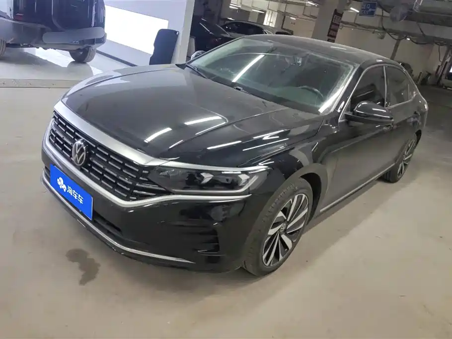 Volkswagen Passat 2022