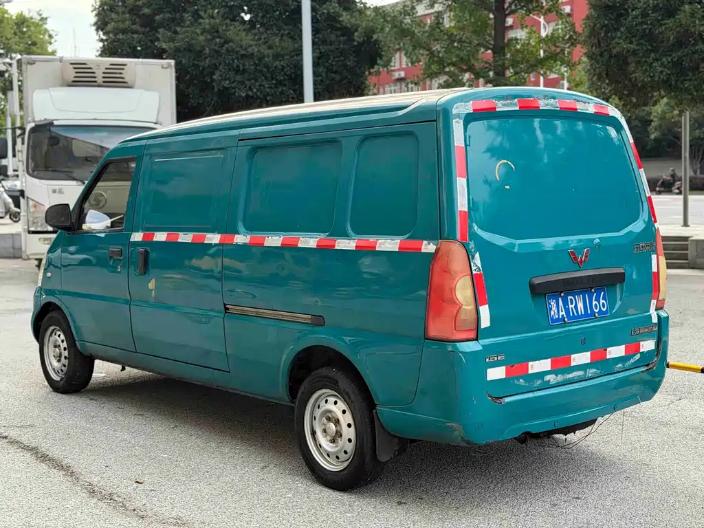Wuling Rongguang — миниатюра 6