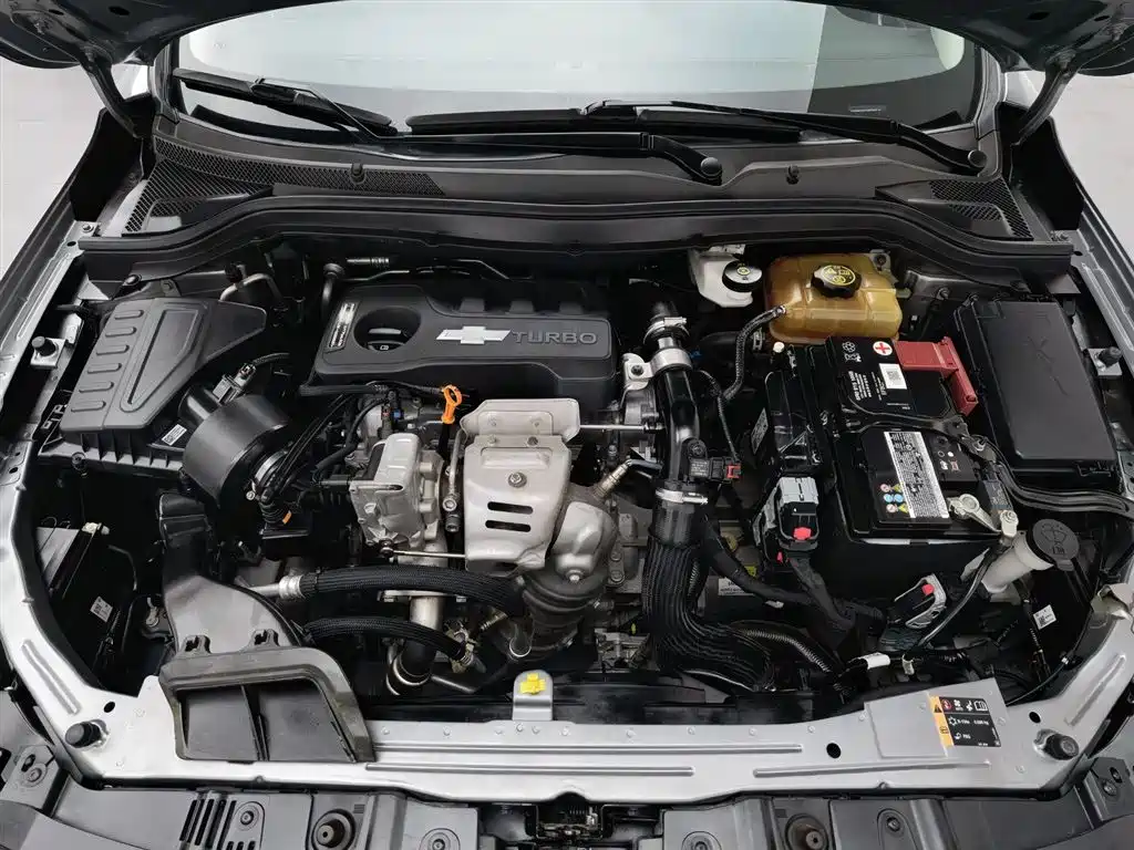 Chevrolet Monza 2019 Redline 320T DCT VI