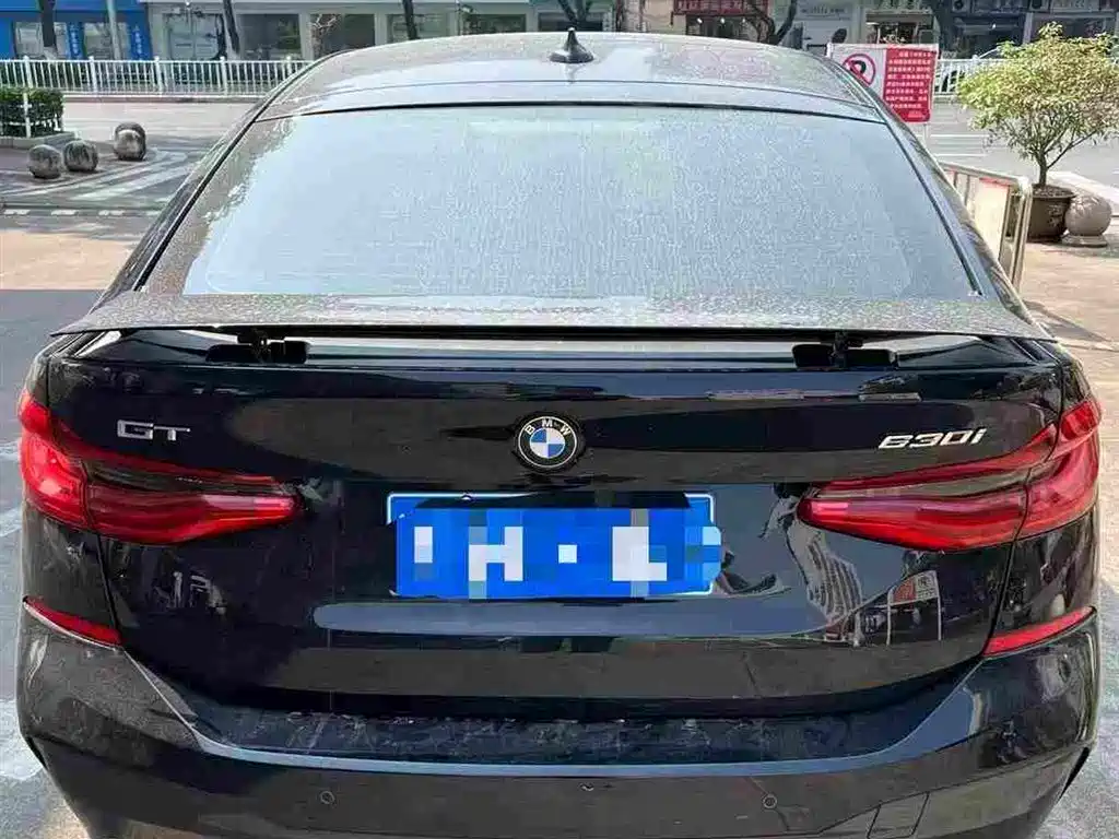 BMW 6 Series GT — миниатюра 2