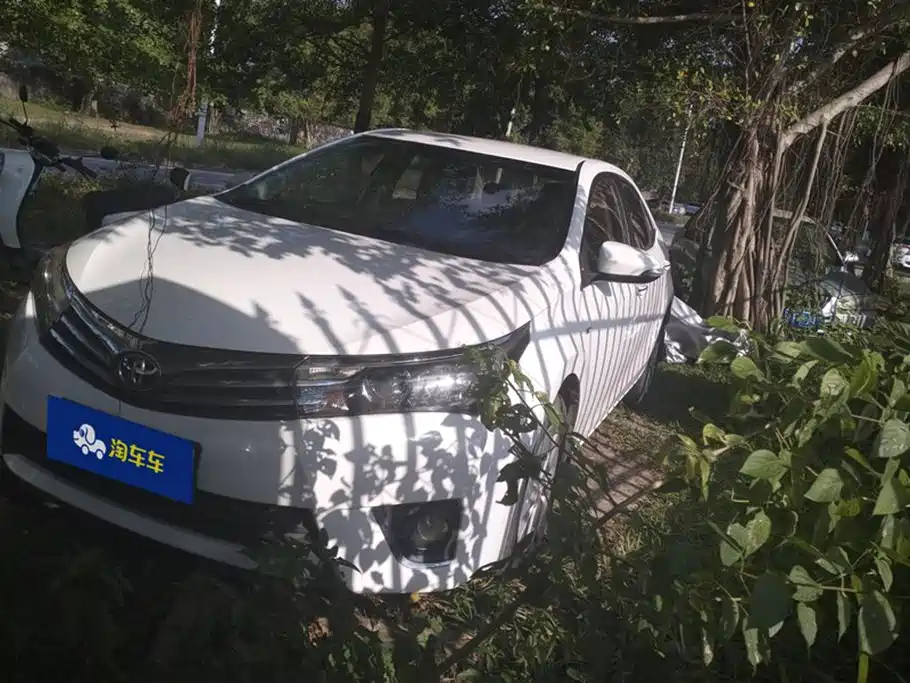 Toyota Corolla 2015