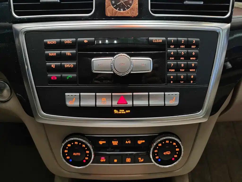 Mercedes-Benz GL-Class — миниатюра 15