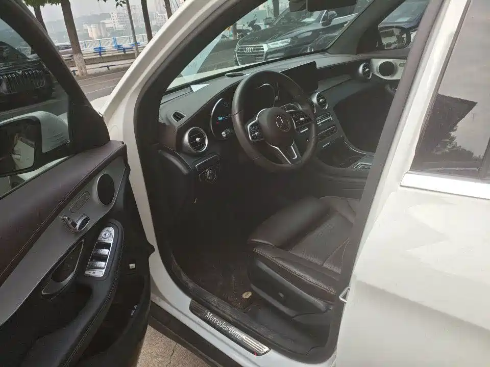 Mercedes-Benz GLC — миниатюра 4