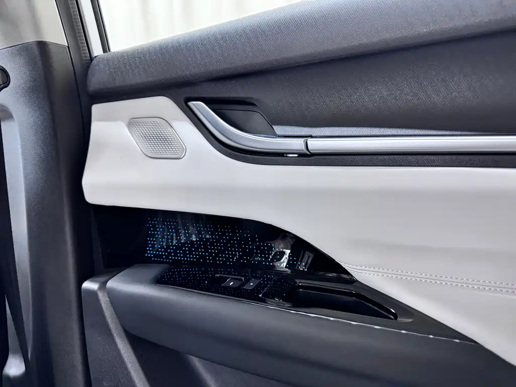Chery New Energy Shuxiangjia — миниатюра 9