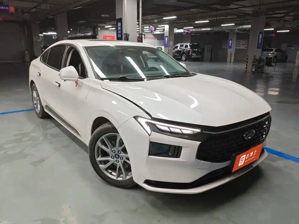 Ford Mondeo 2023 EcoBoost 180 Luxury