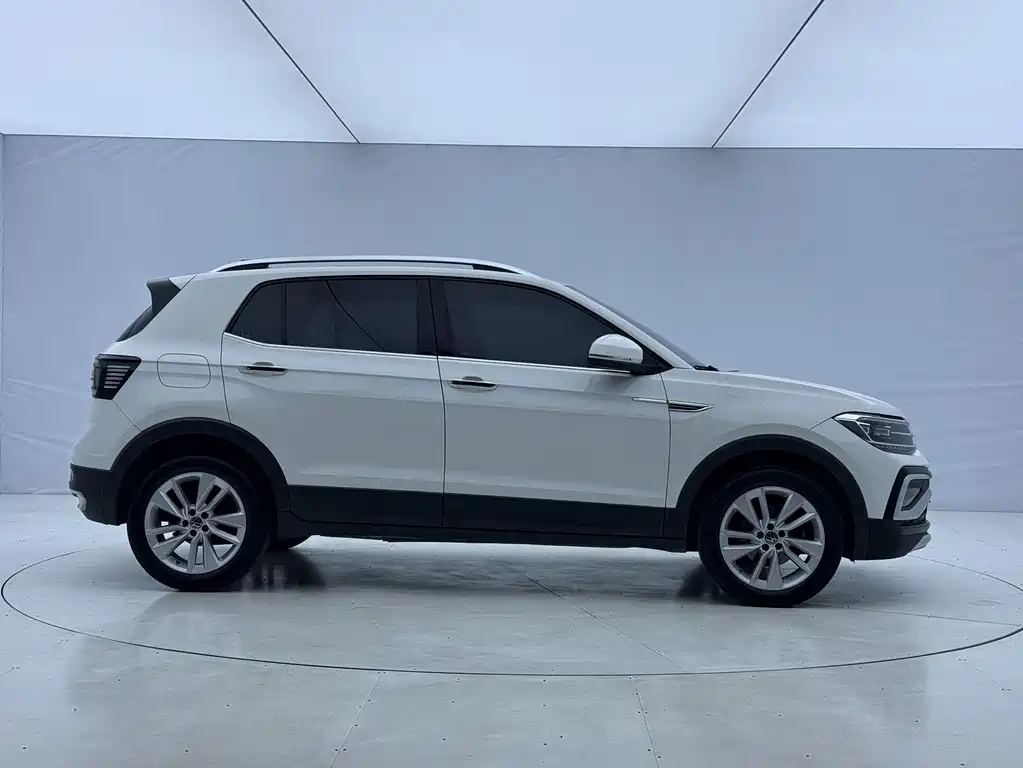 Volkswagen T-Cross — миниатюра 7