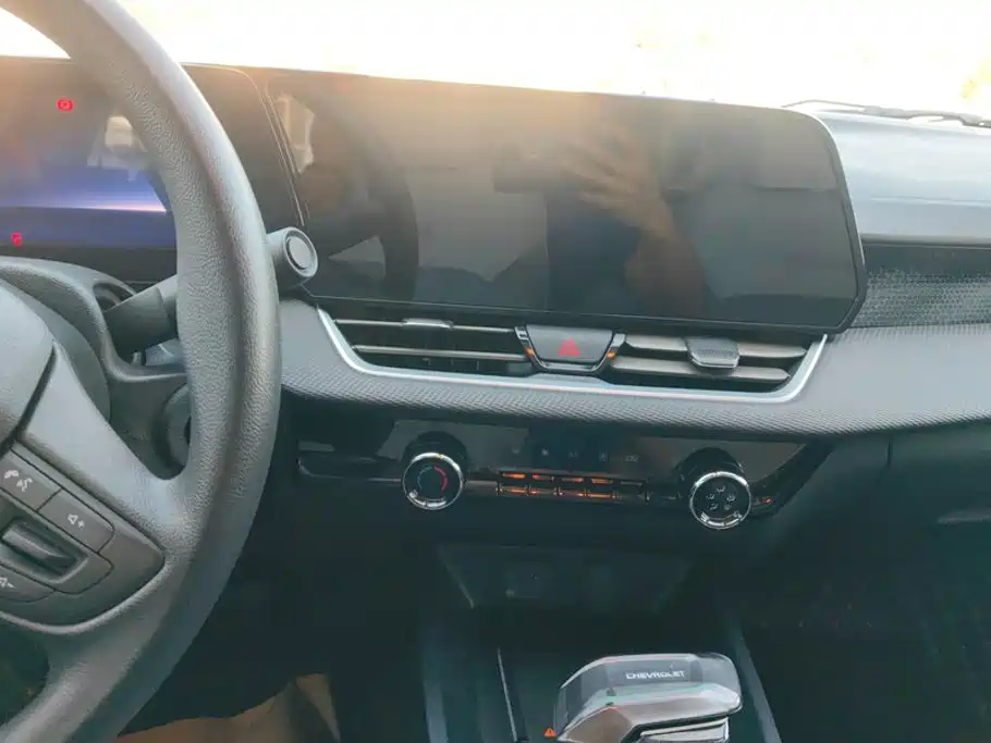 Chevrolet Monza — миниатюра 13