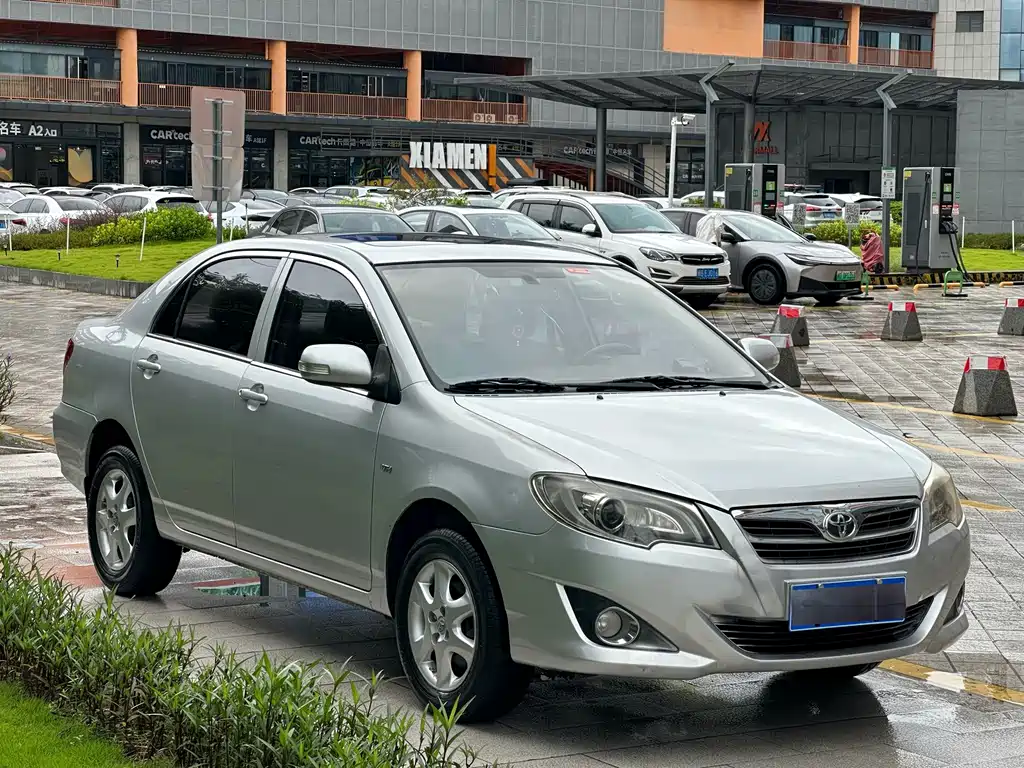 Toyota Corolla — миниатюра 3