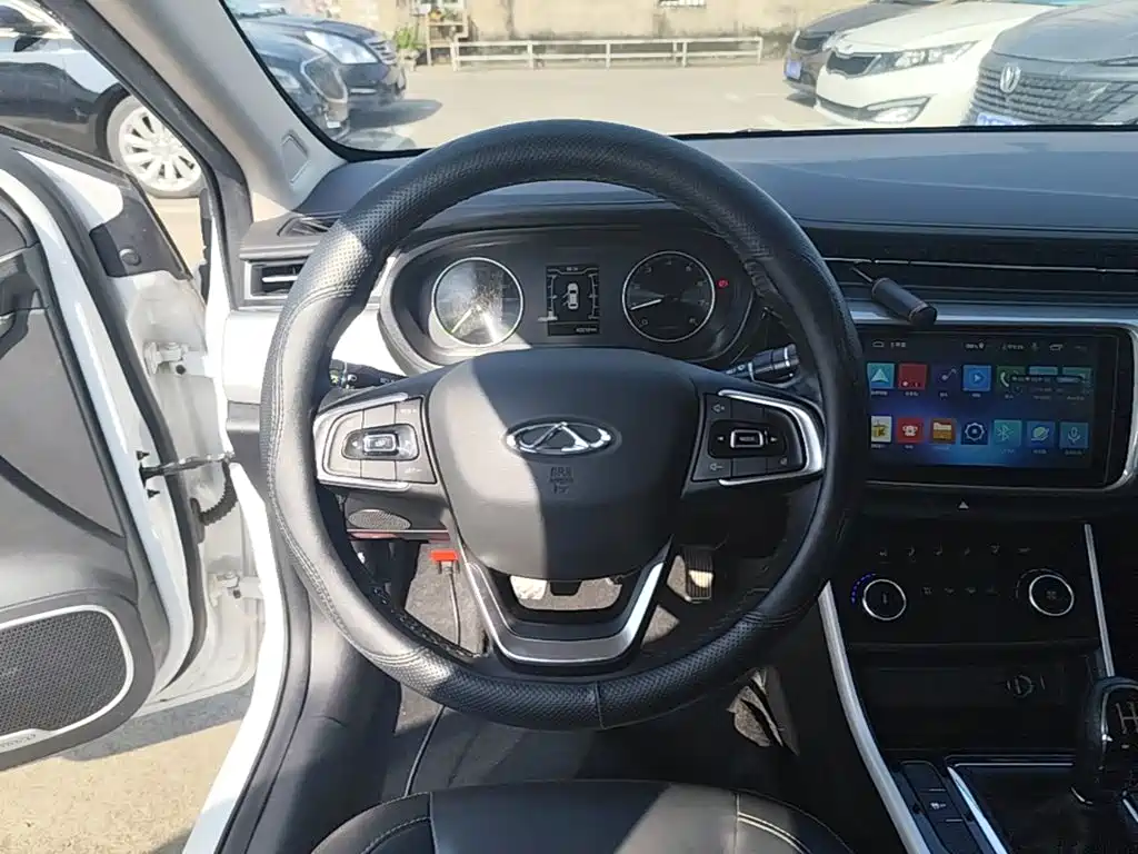 Chery Arrizo 5 — миниатюра 11
