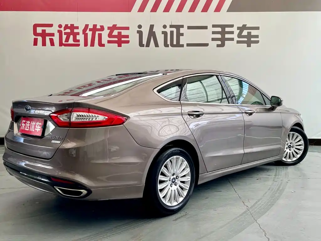 Ford Mondeo — миниатюра 5